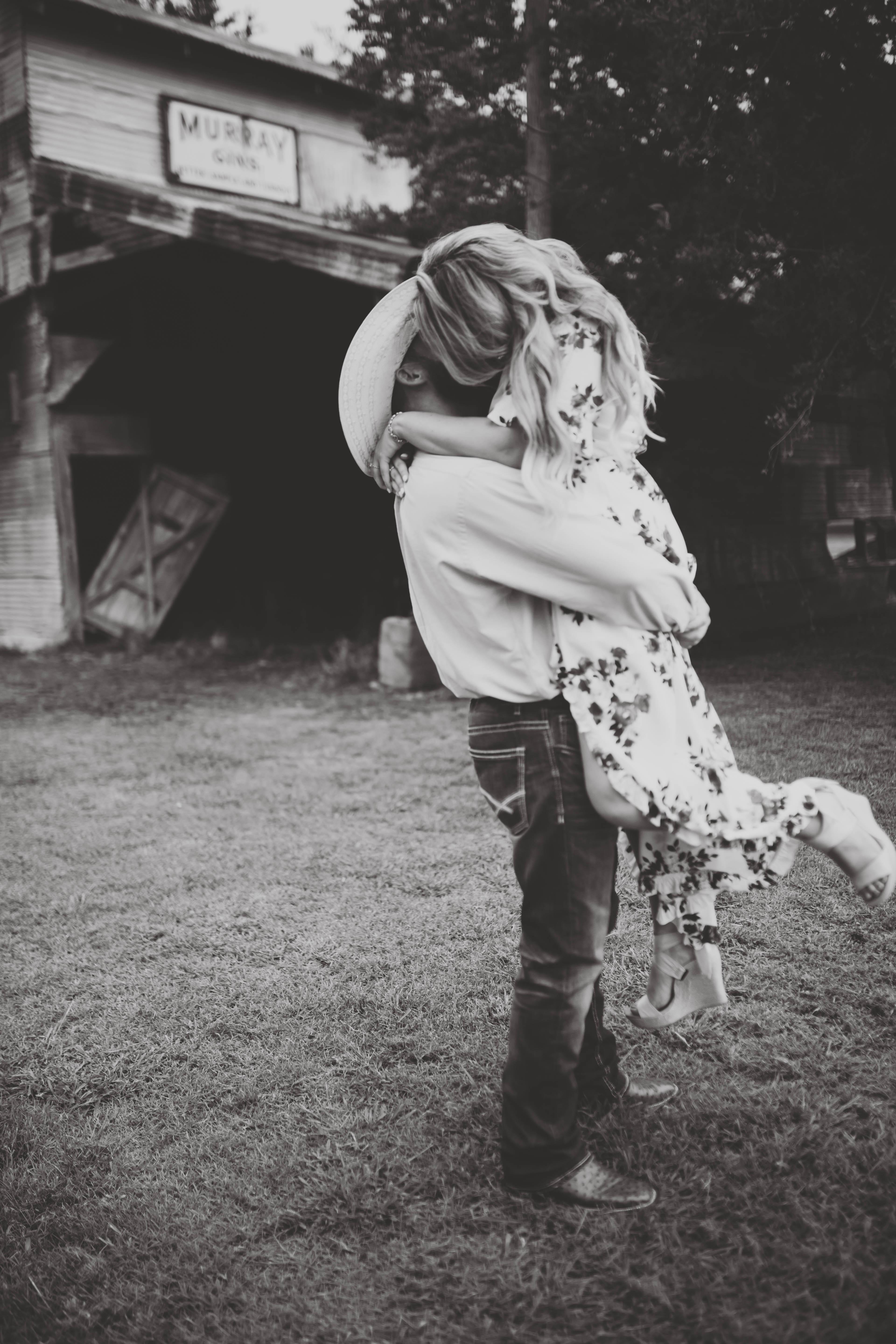 The Wedding Website of Emily Wallace and Justin Roundtree