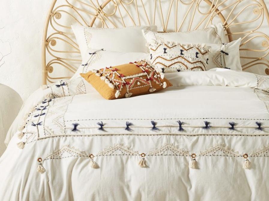 Tasseled Border Duvet