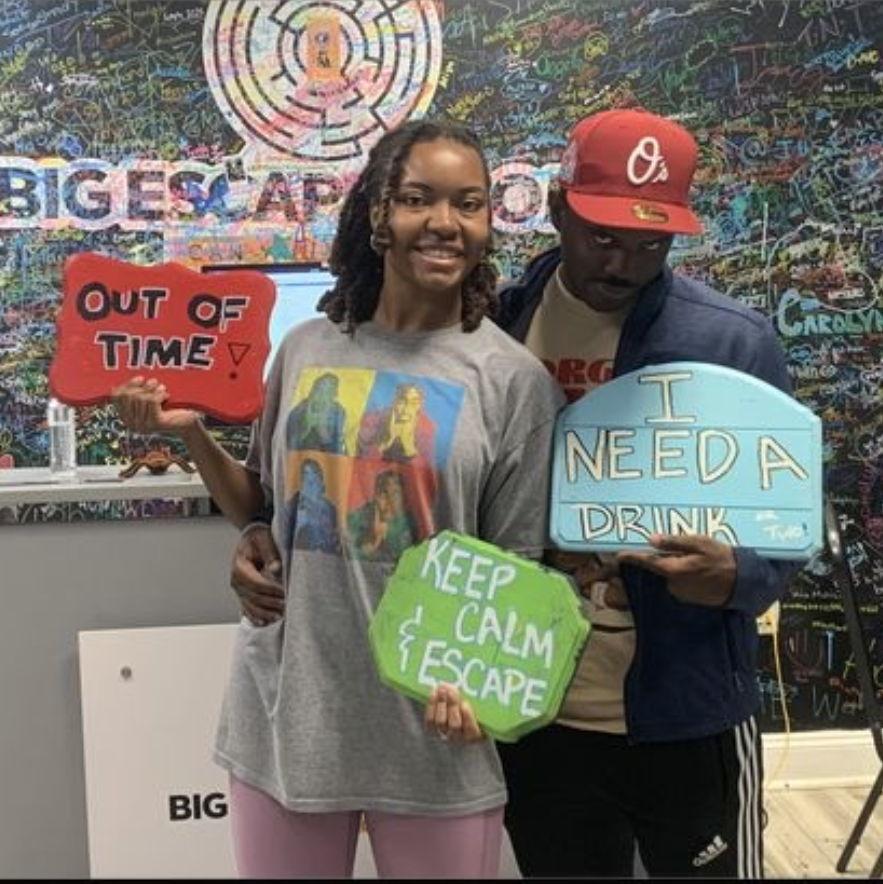 We may not have escaped & found ourselves frustrated in the process but it was a big reminder that teamwork truly makes the dreamwork (or at the very least can get you out of an escape room lol)