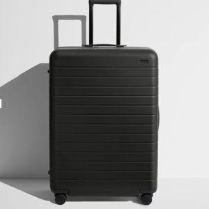 Large Away Bag with Luggage Tag