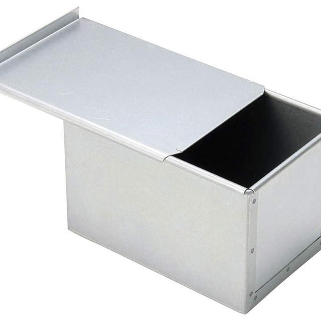 Tiger Crown Bread Mold Silver 1.5 Loaf Pan with Lid 2396