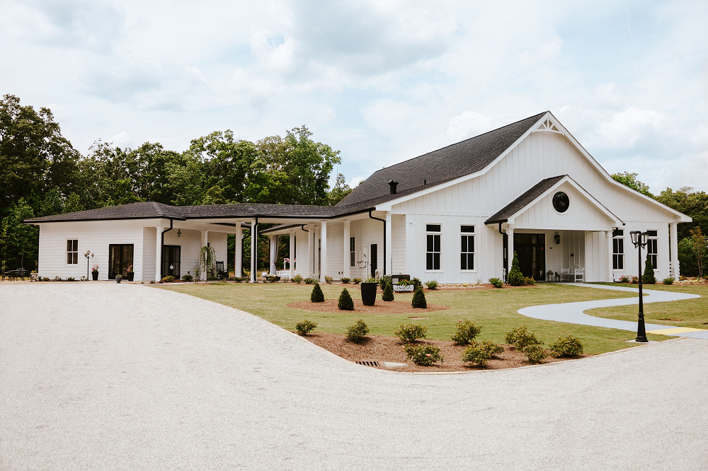 The Wedding Website of Jacoby Barry and Lauren Hill
