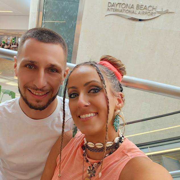 The Wedding Website of Chelsea Oberle and Kyle Near