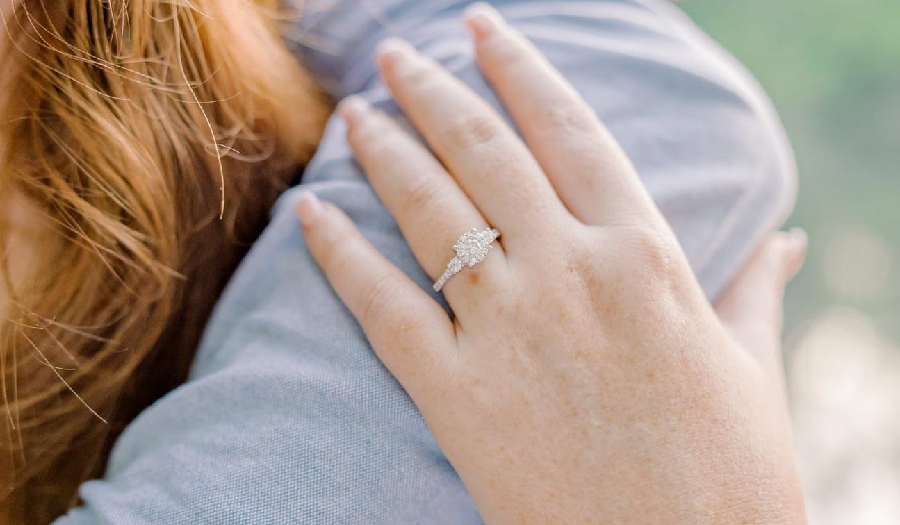 b0d570db-3c1c-4fb8-a79b-728f0f7ac56a