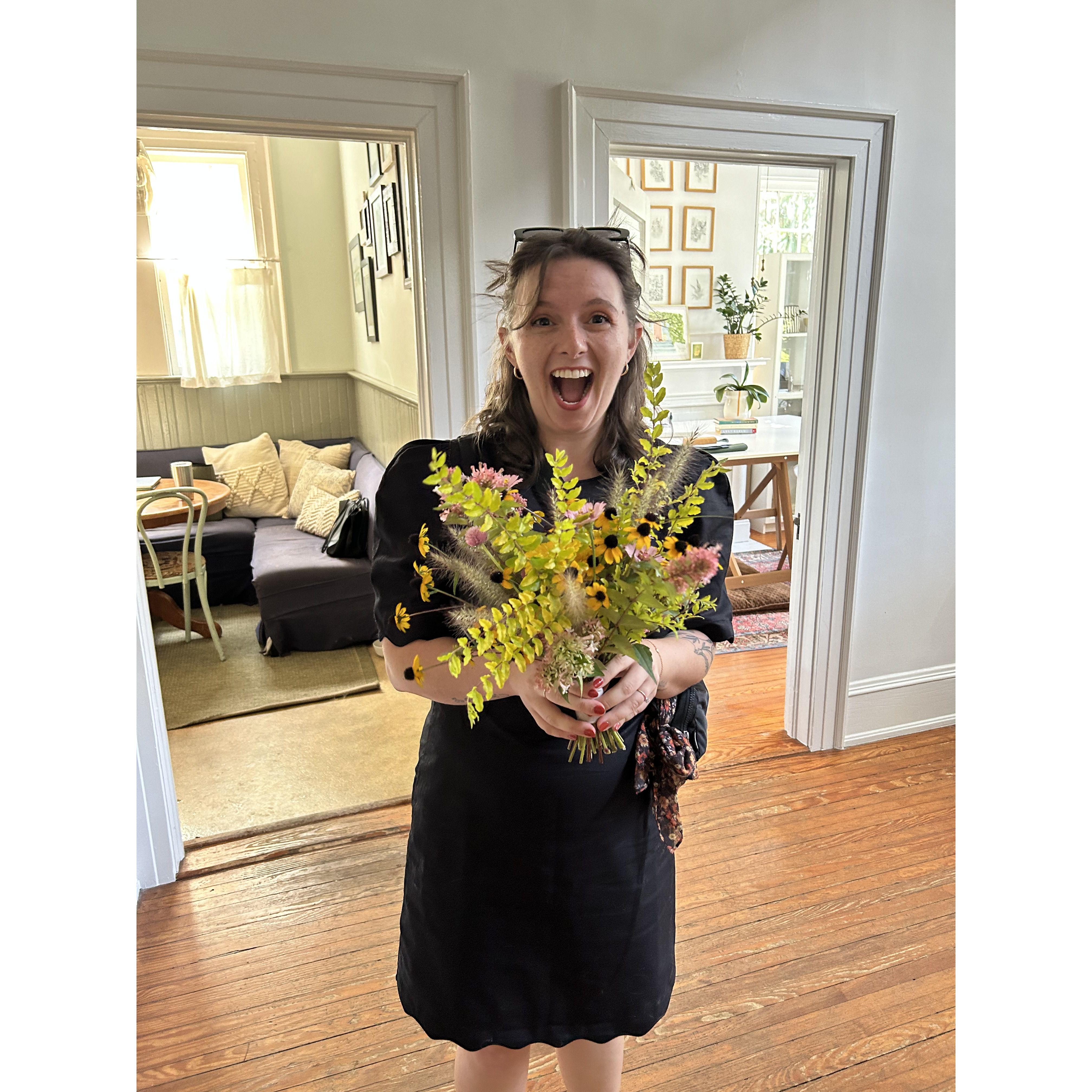 Meg when we picked up her bouquet of locally grown blooms from Foxhound Flowers!