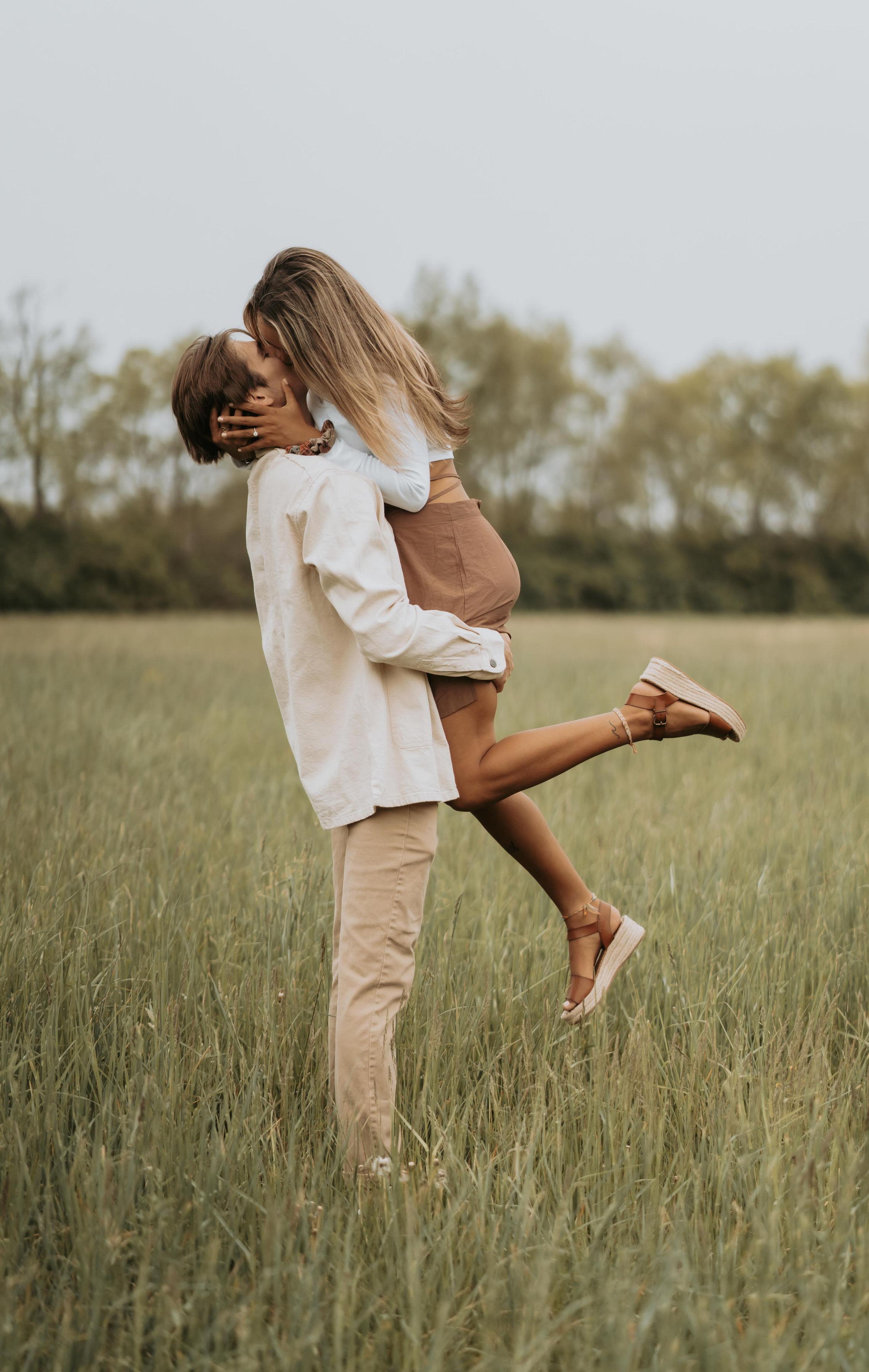 The Wedding Website of Taylor Sparger and Kraye Loft