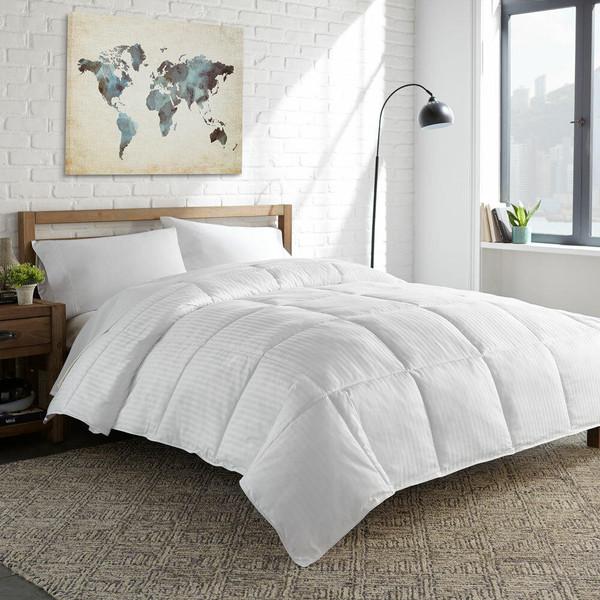 All Season Down Alternative Oversized Duvet Insert with Duvet Tabs by Eddie Bauer® (Hypoallergenic)
