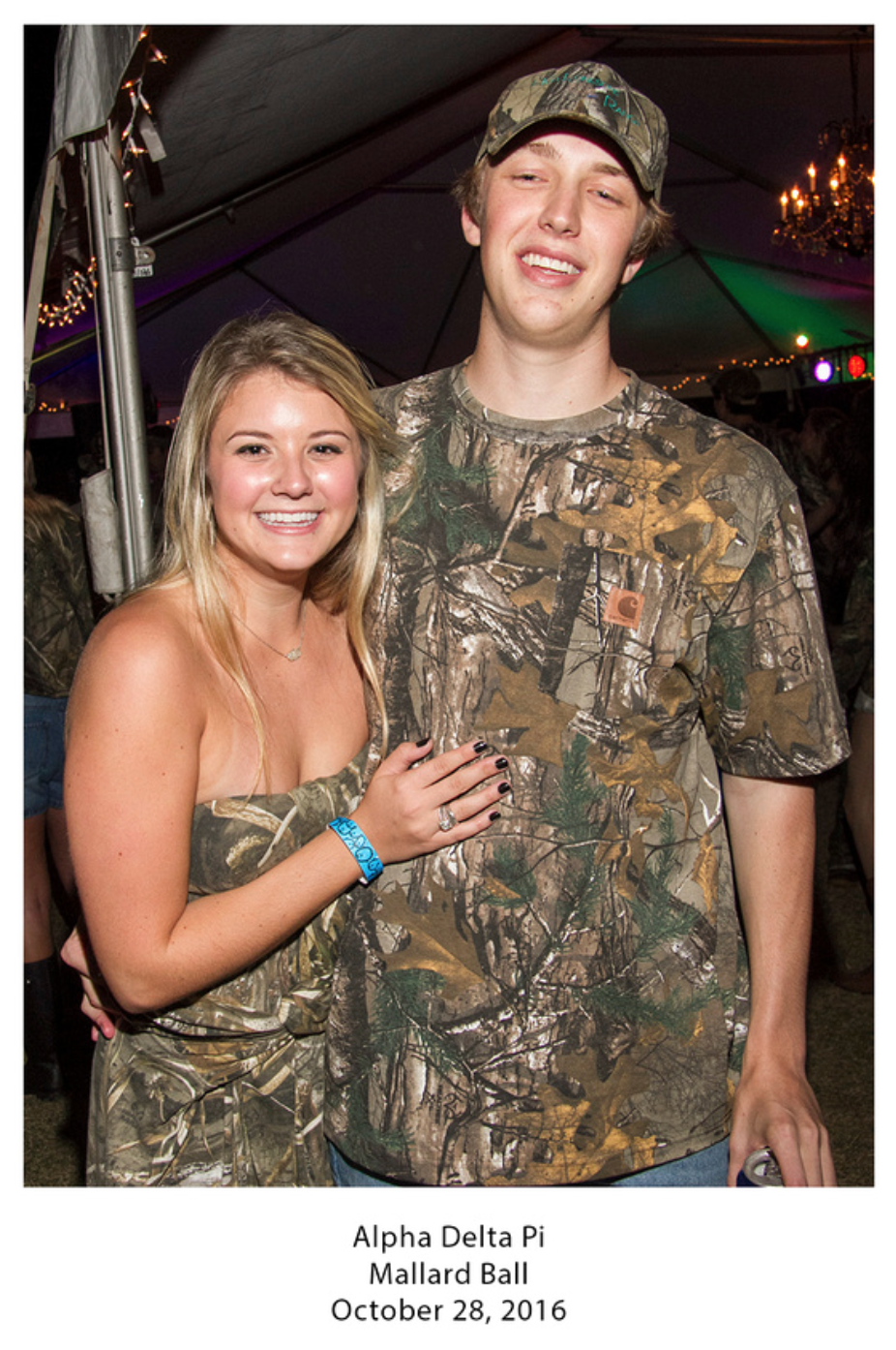 The Wedding Website of Sammie Mittelstadt and Drew Houdeshell