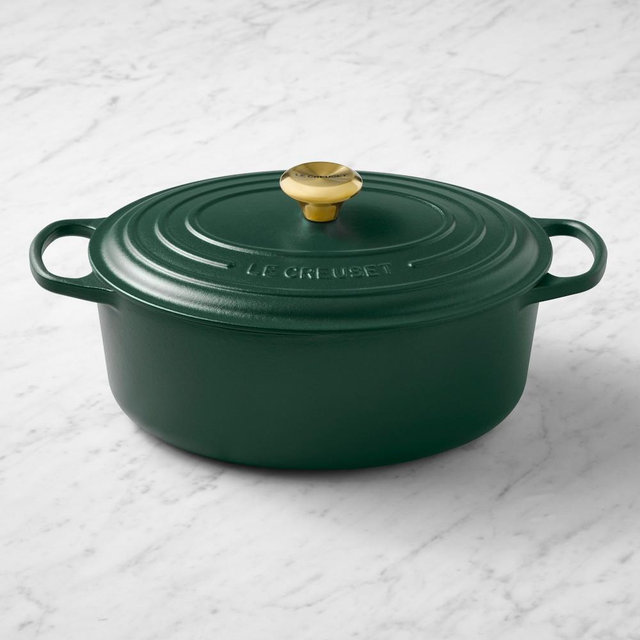 Le Creuset Signature Enameled Cast Iron Oval Dutch Oven, 6 3/4-Qt., Foret