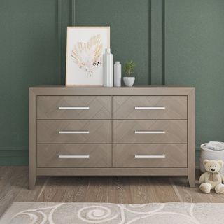 Child Craft 6-Drawer Dresser