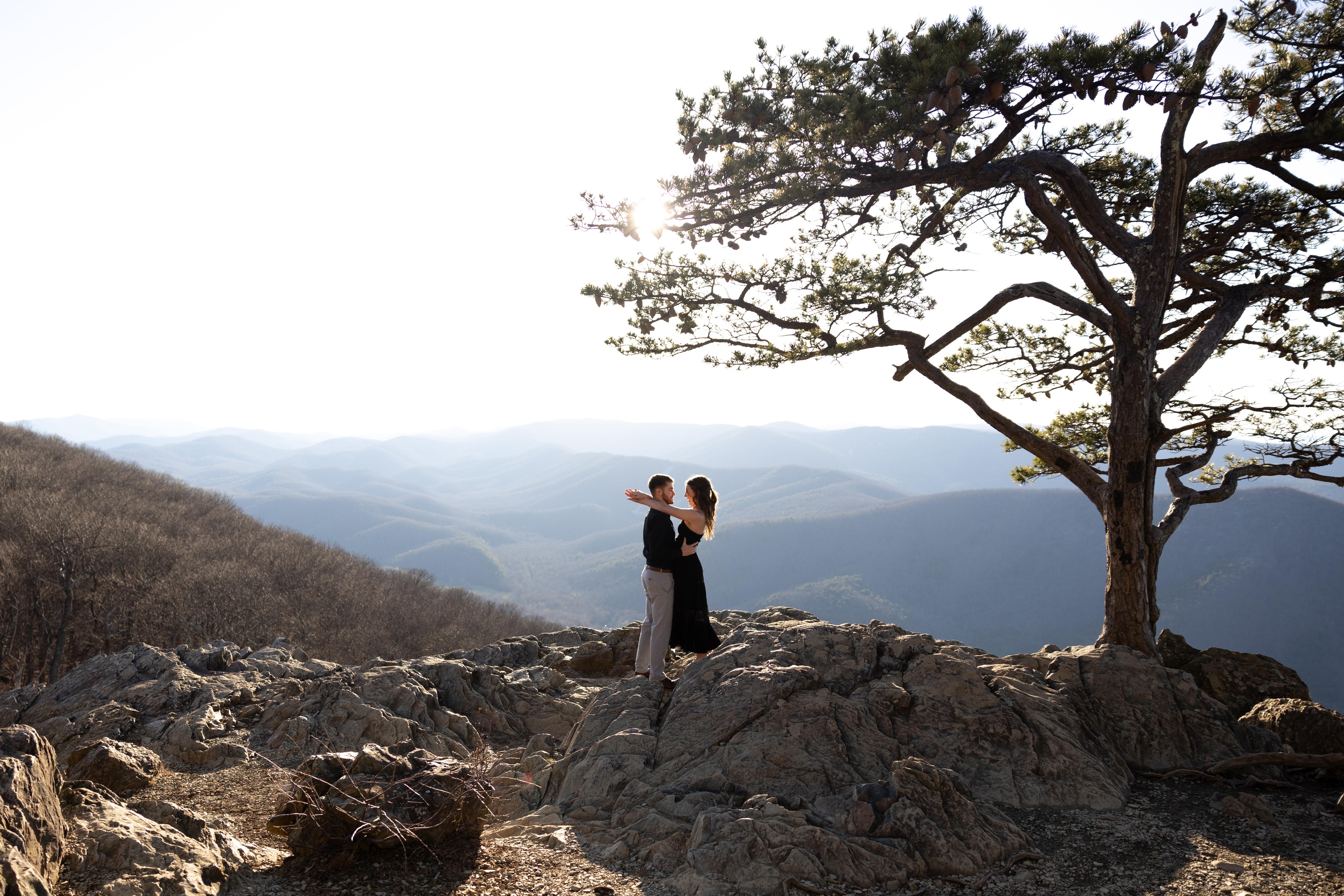 The Wedding Website of Anna Utz and Peyton Folsom