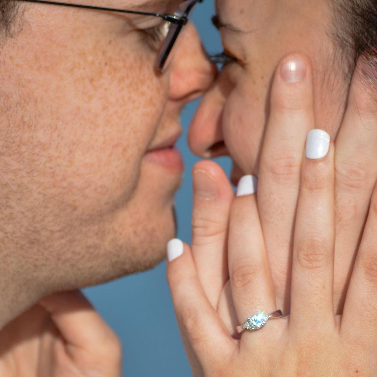 Thank you to Dee for these wonderful engagement photos! Go check out more of her work at @betweenthemomentsphotography on socials or https://betweenthemomentsphotography.pixieset.com
