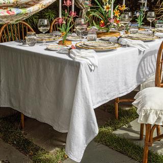 Berry Scallop Tablecloth