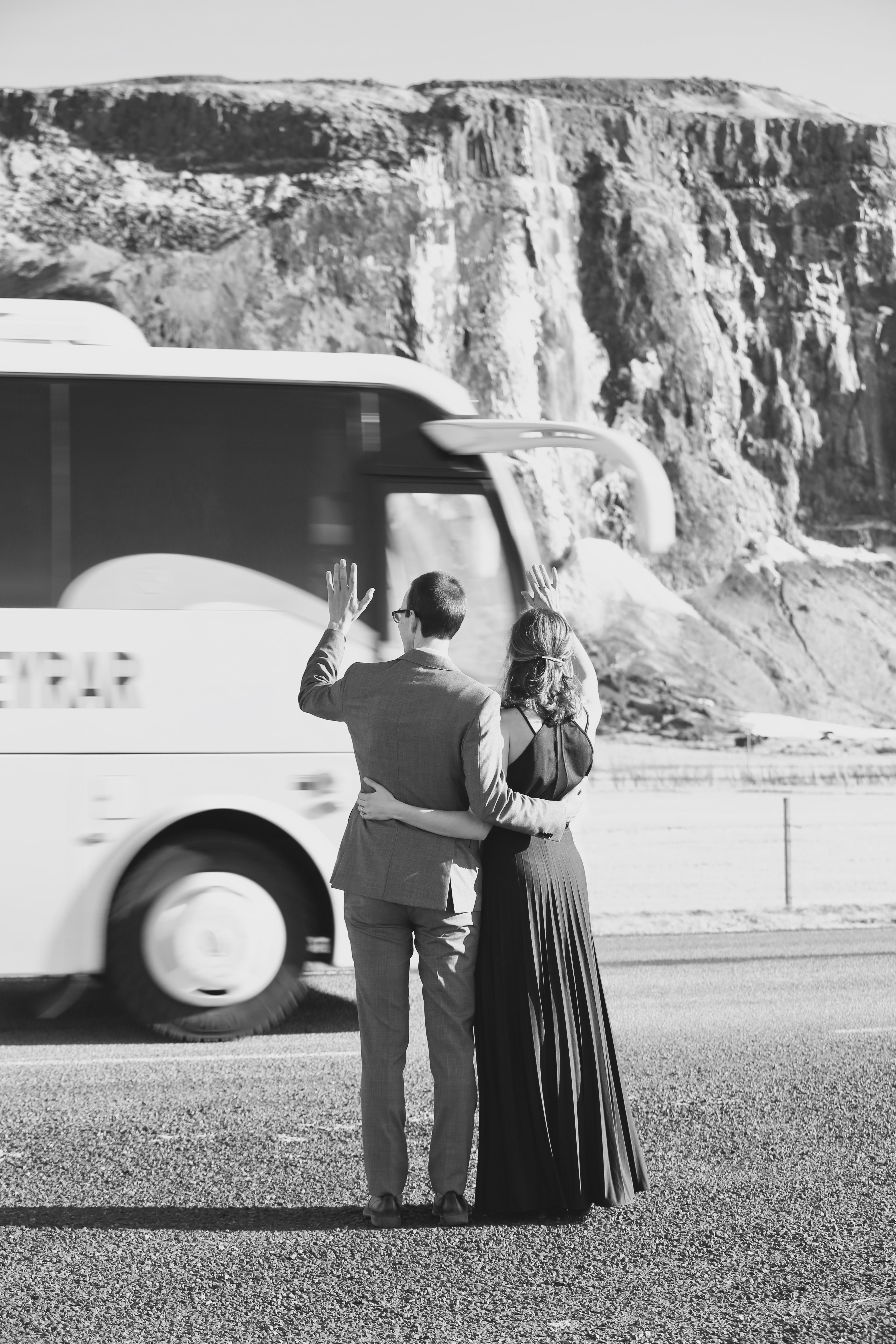 The Wedding Website of Devon Farmer and Calan Sowa