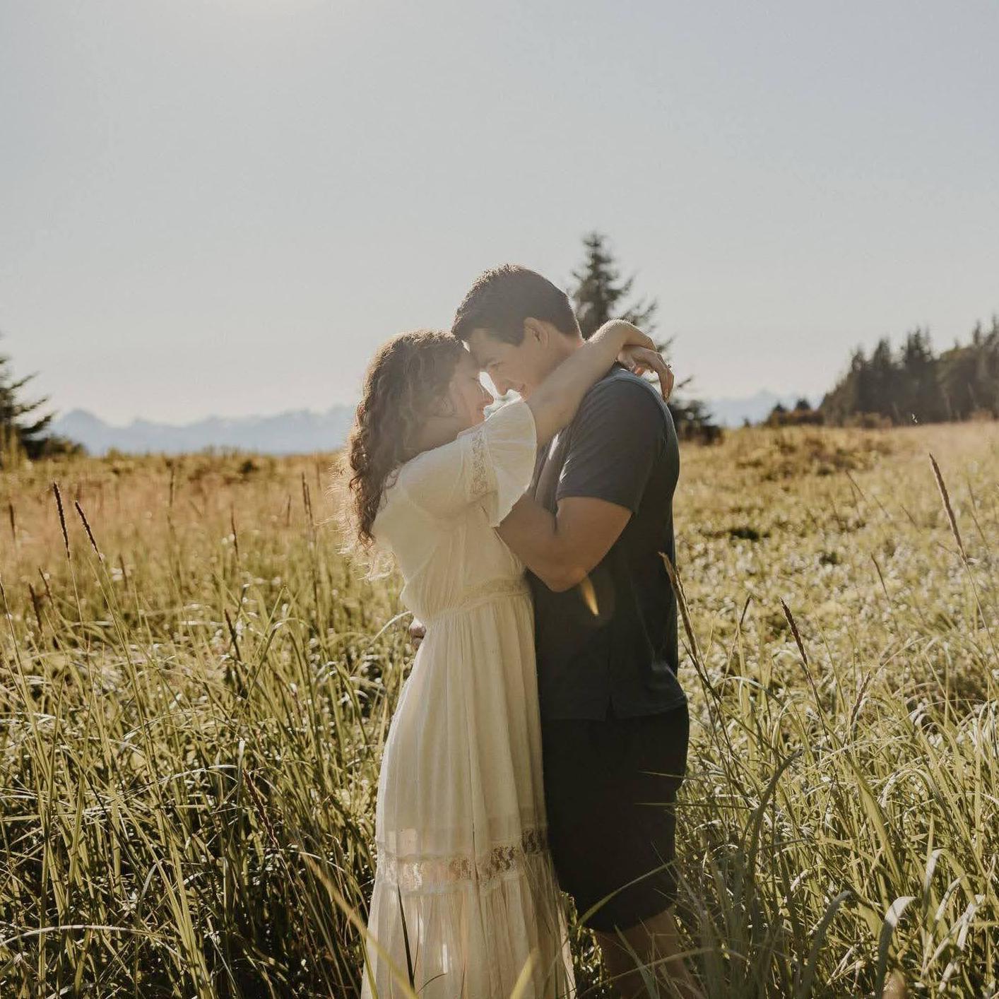 Summer engagement photos in Juneau