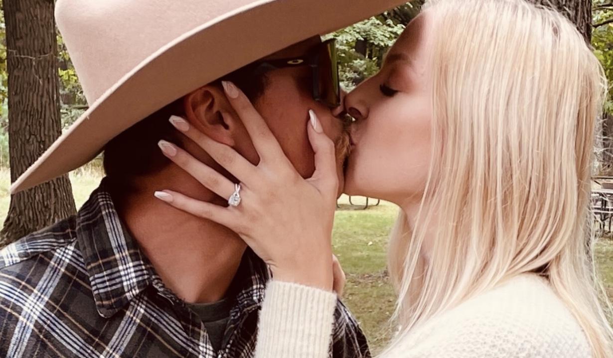 The Wedding Website of Emilie Bailkey and Bryce Weber