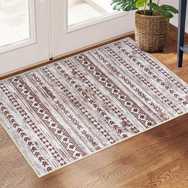 Alfasoft Moroccan Entryway Rugs Indoor 2x3 Rug, Brown Washable Small Area Rug Non-Slip Soft Print Vintage Distressed Geometric Low-Pile Indoor Door Mat Floor Carpet for Entrance Kitchen