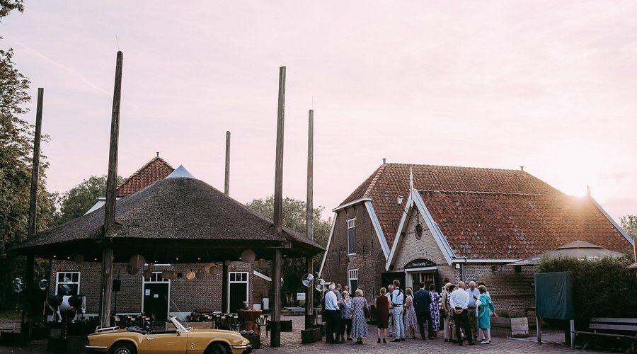 The Wedding Website of Esmé Postma and Maarten van Dulst