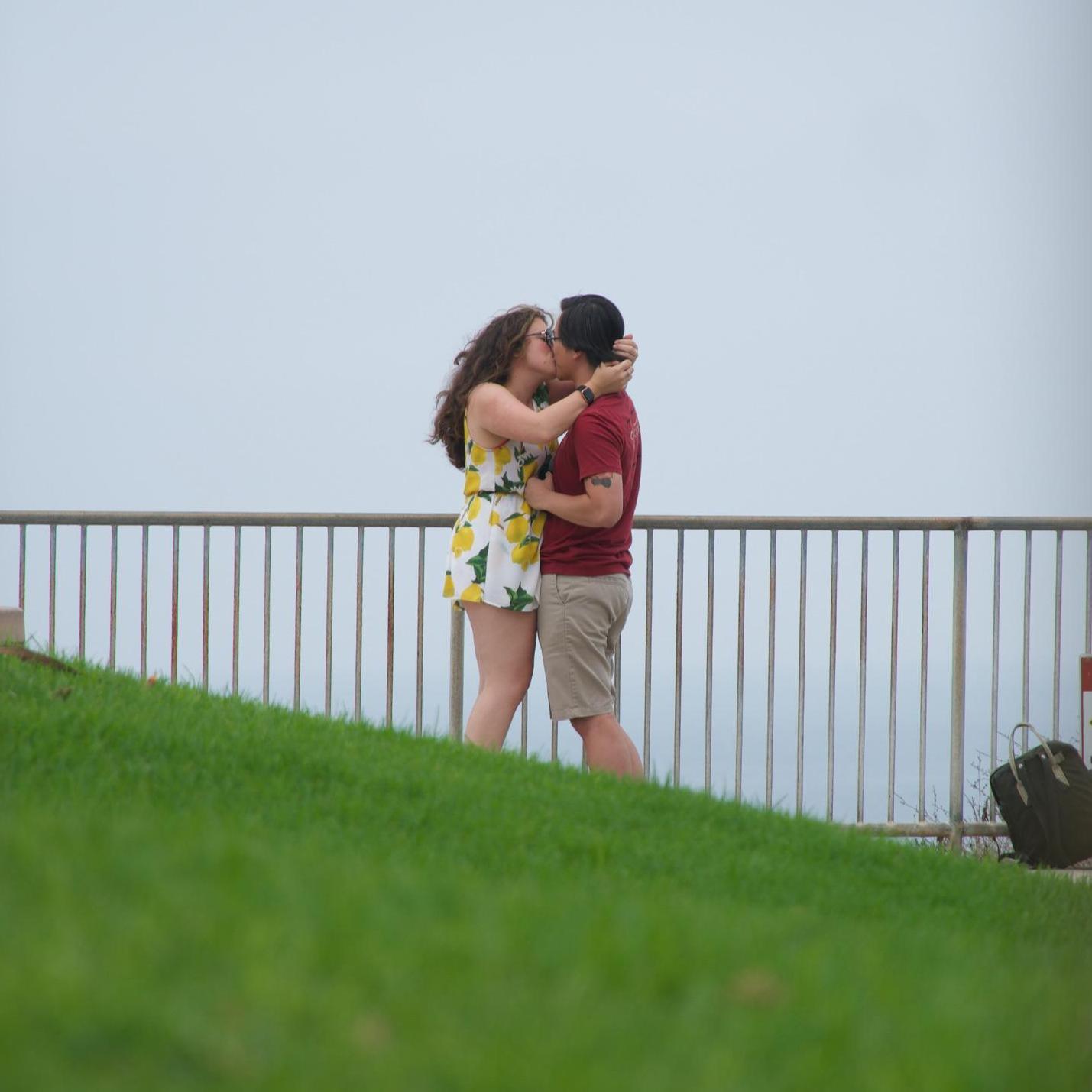 Shannon says yes and gives Oliver a kiss!