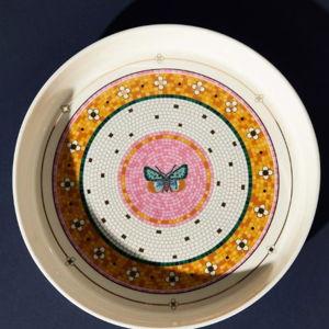 The Bistro Tile Stoneware Pie Dish: Garden Edition