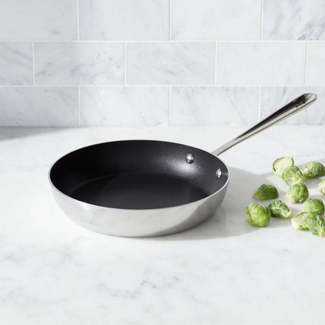 All-Clad ® d3 Stainless Steel 9" Nonstick French Skillet