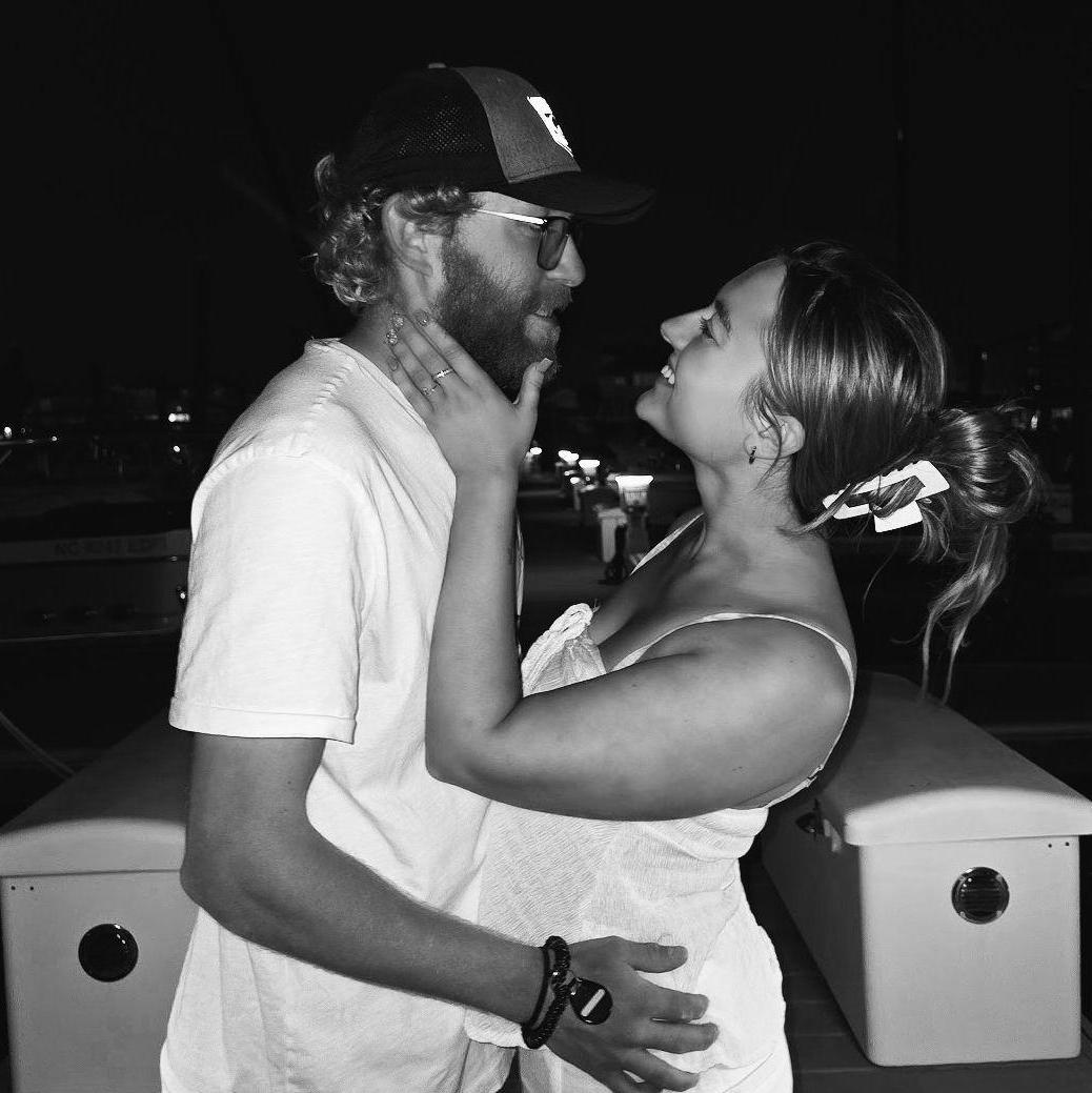 Kayla & Noah spend a boat day with friends. <3