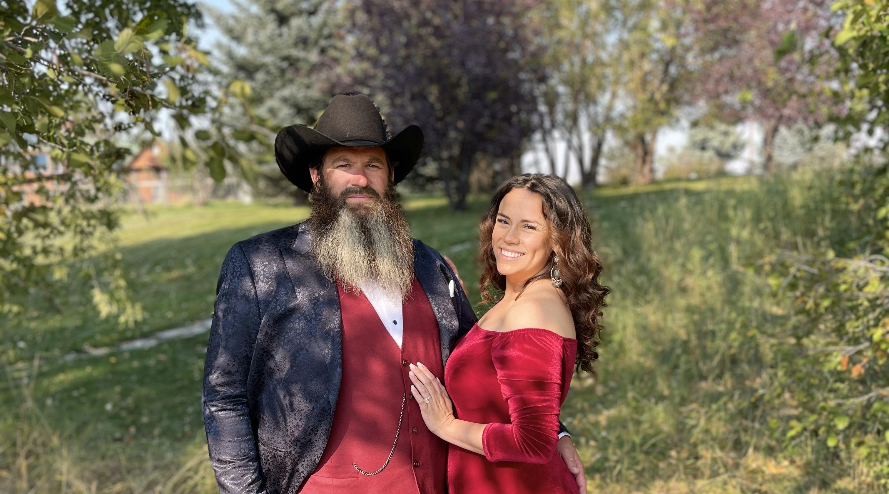 The Wedding Website of Kimberly Christensen and Zachary Henderson