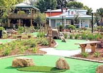 Gregor MacGregor's Mini Links & Drinks