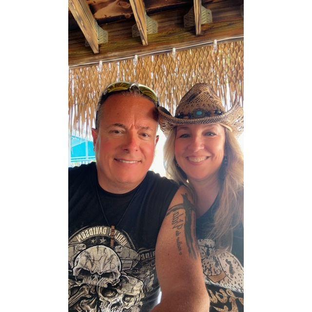 Barefoot Country Music Festival-Our first music festival together