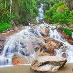 Na Mueang-1 Waterfall
