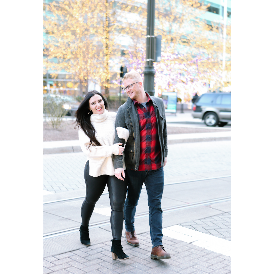 you + me
Engagement Photos by Sarah Sutherland Photography