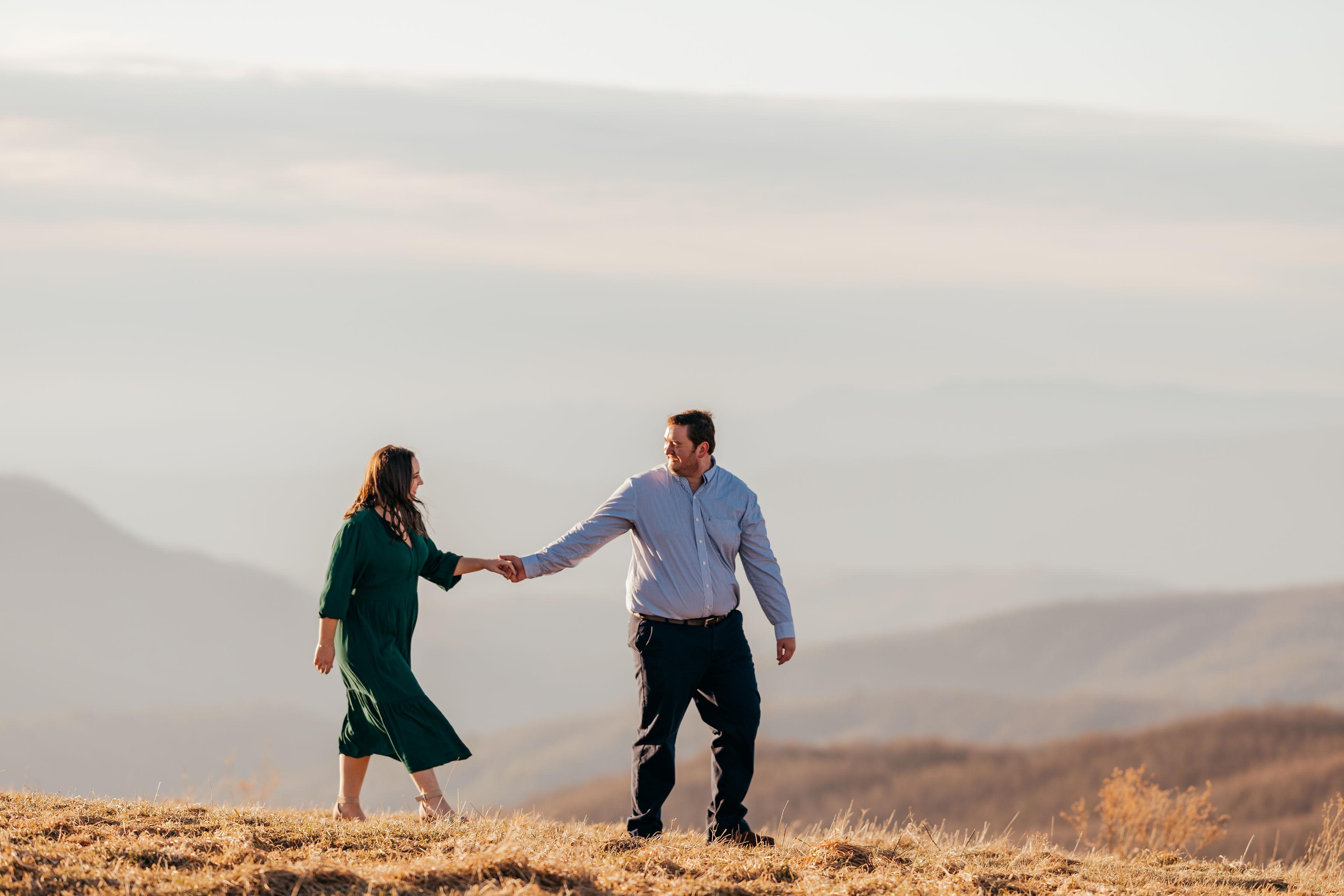 The Wedding Website of Makana McReynolds and John Stenz
