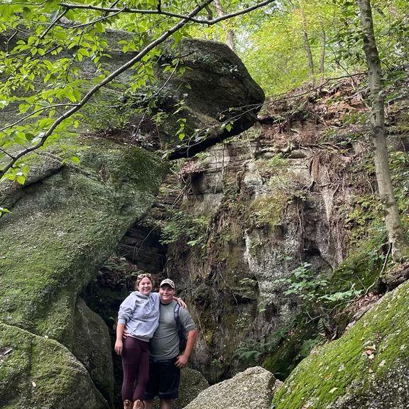 Hiking at Nelson’s Ledges