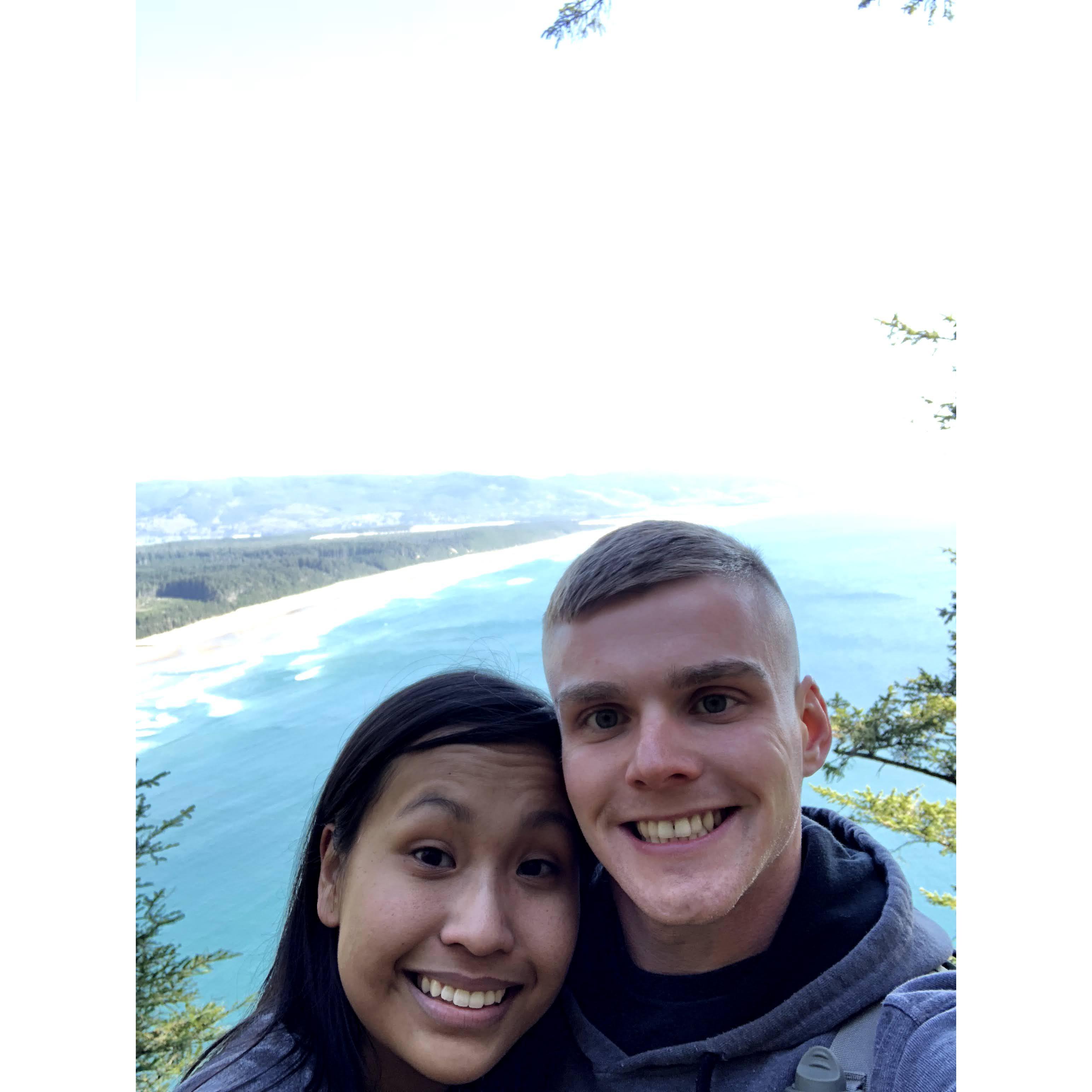 Hike on the Oregon Coast. (Mar 2018)