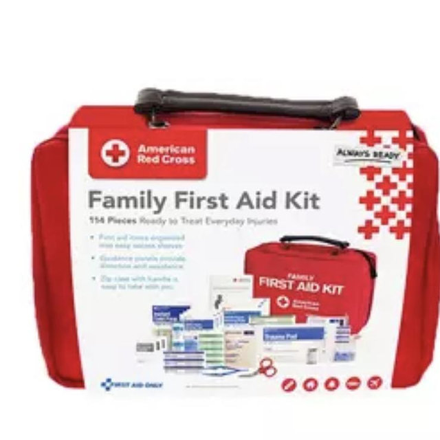 Deluxe Family First Aid Kit | Red Cross Store