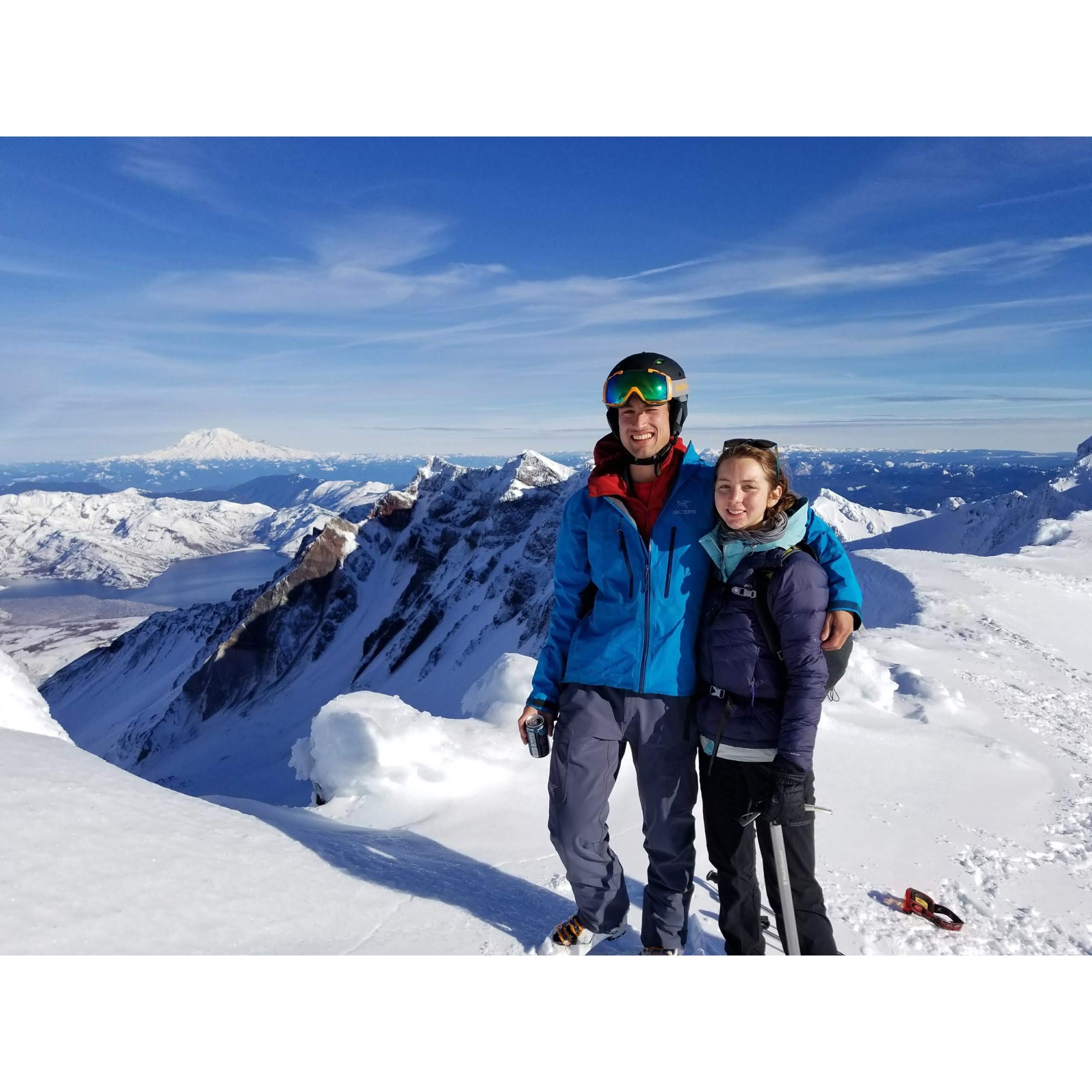 Kimmy's first volcano! The start of Mark's 4-year subtle quest to convince Kimmy to move to the PNW. Mt St Helens, Dec 2017