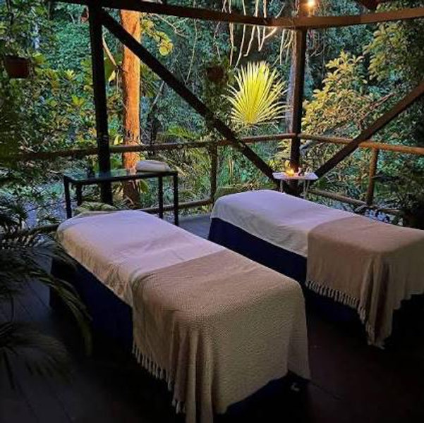 Couples Massage Honeymoon - Arriving Rain Forrest