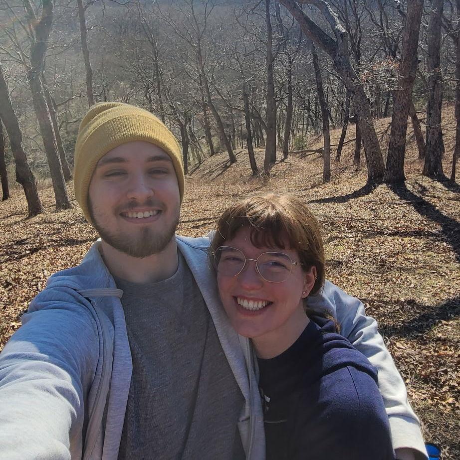Hiking in Siloam Springs State Park