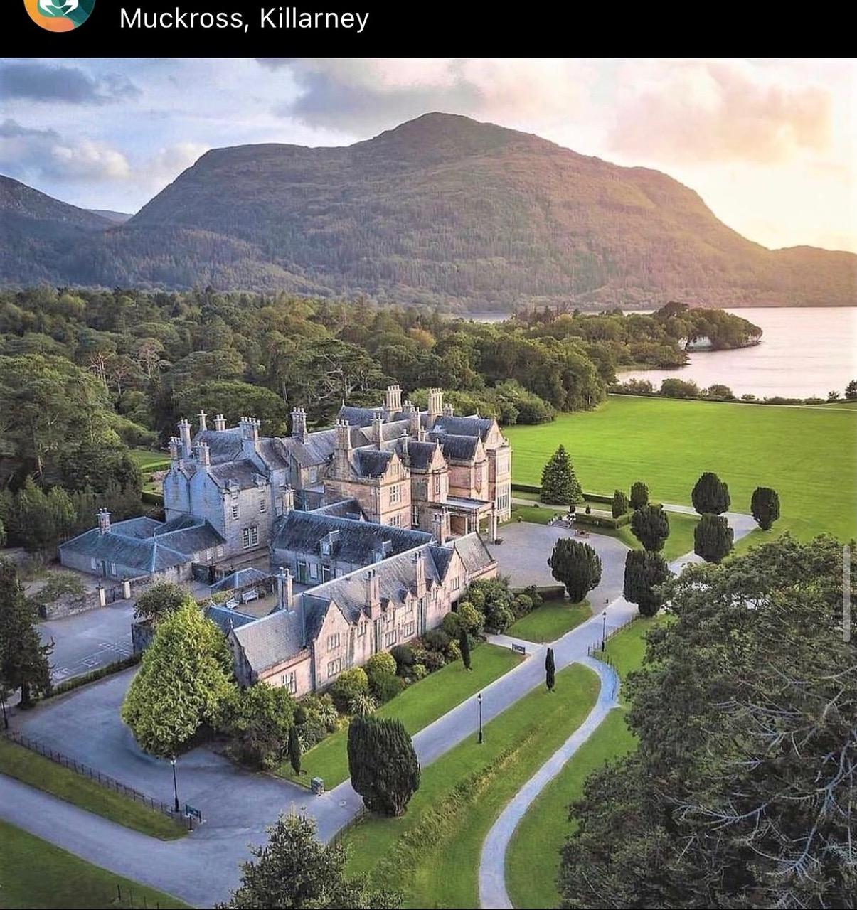 The Wedding Website of Jennifer Baker and Owen Murphy