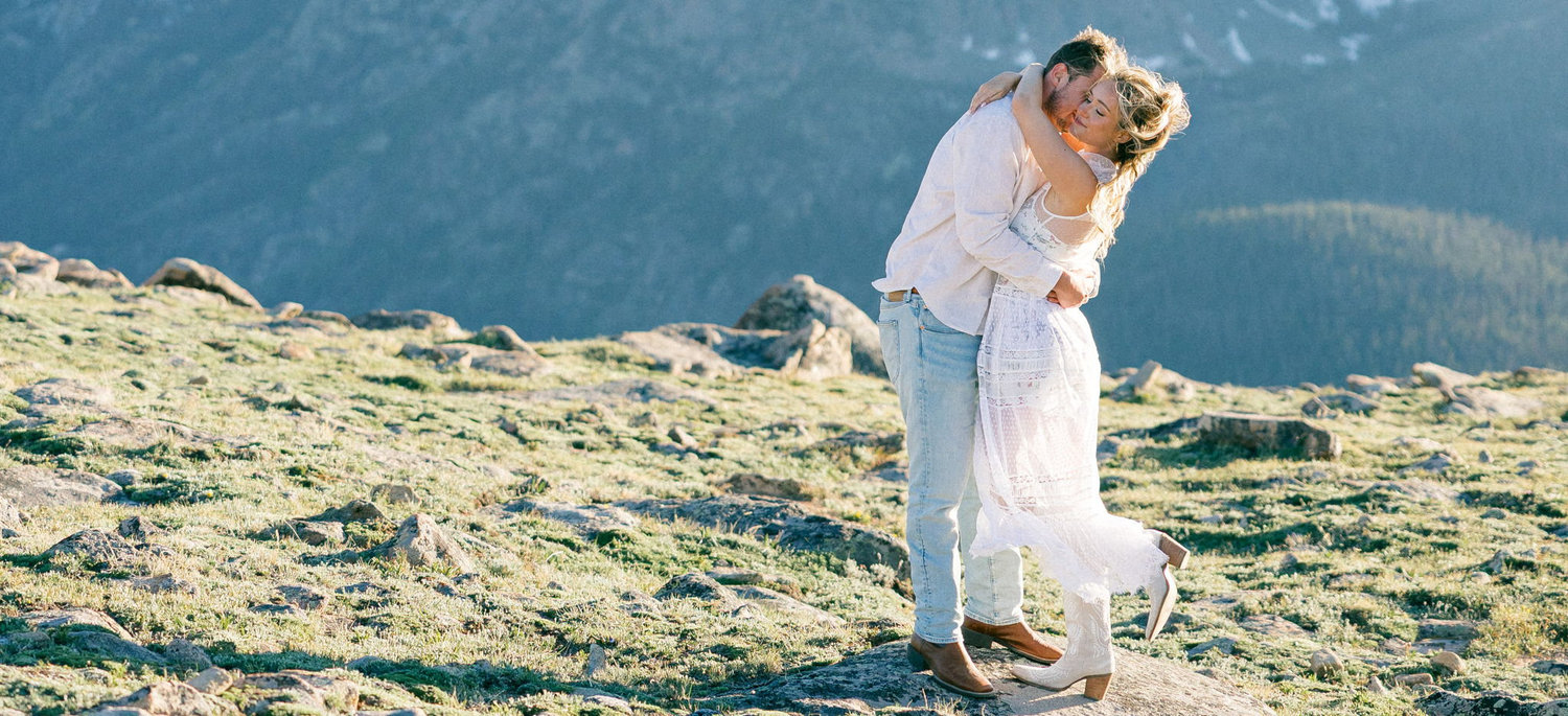 The Wedding Website of Sarah Jones and Grant Rosen