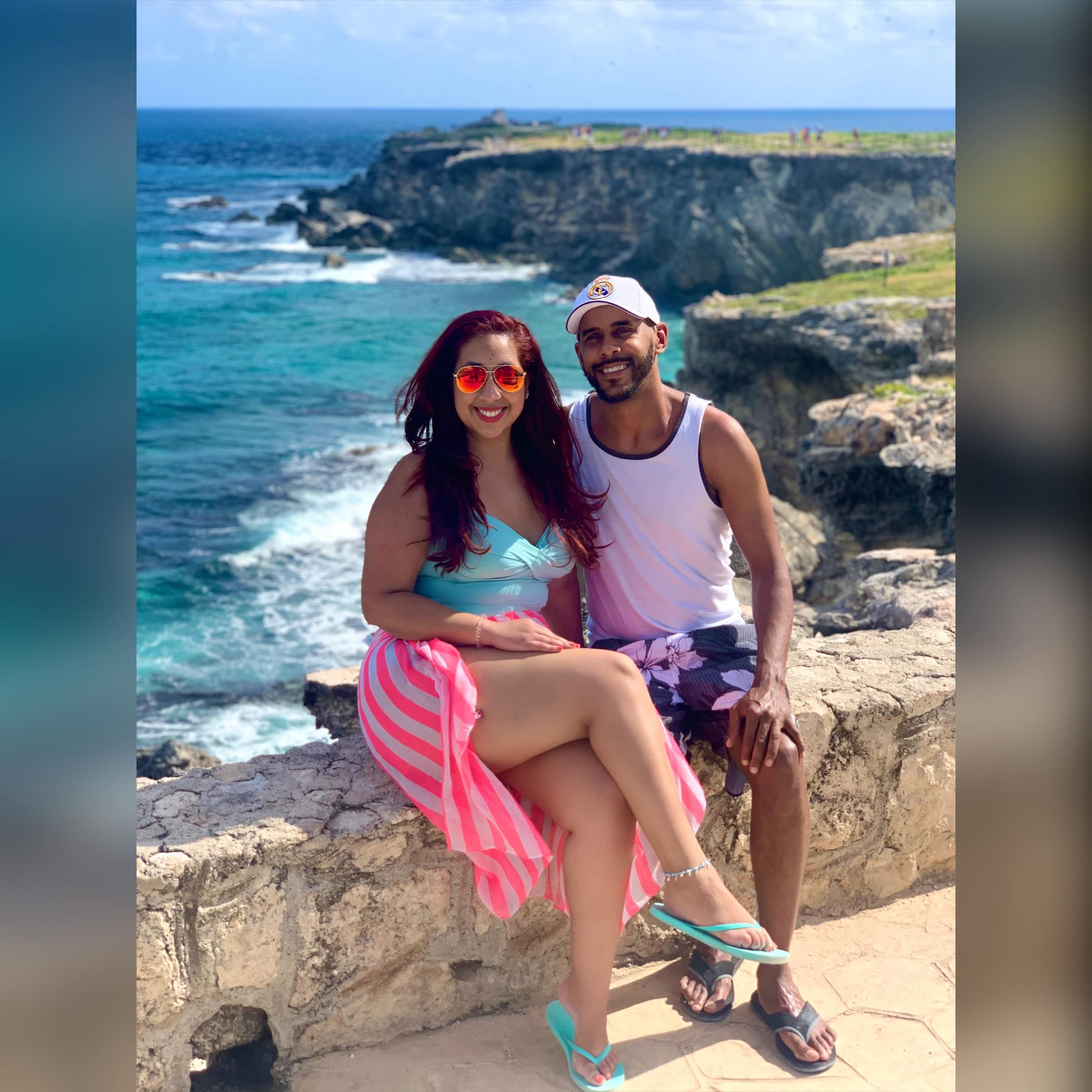 Punta Sur, Isla de Mujeres, Mexico '2019'
Corner of the island overlooking the ocean from multiple directions. Amazing geological formations, stunning water colors, caves, trails, ruins, big iguanas.