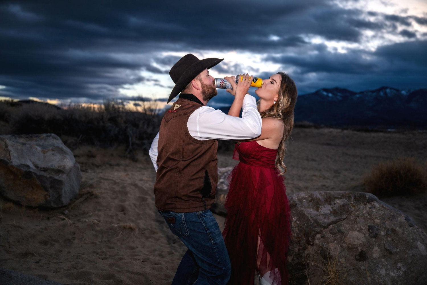 The Wedding Website of Sarah Szymkiewicz and James Angel