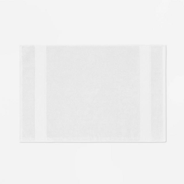 Performance Plus Bath Mat White - Threshold™