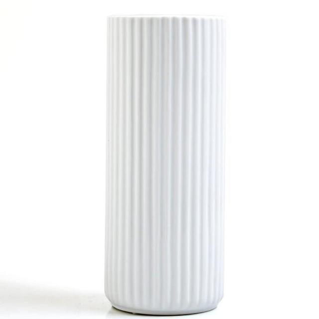 White Ceramic Vase for Flowers, Simple Vase in Modern Nordic Style for Pampas Grass, 10 Inch Ribbed Vase for Farmhouse Home Decor