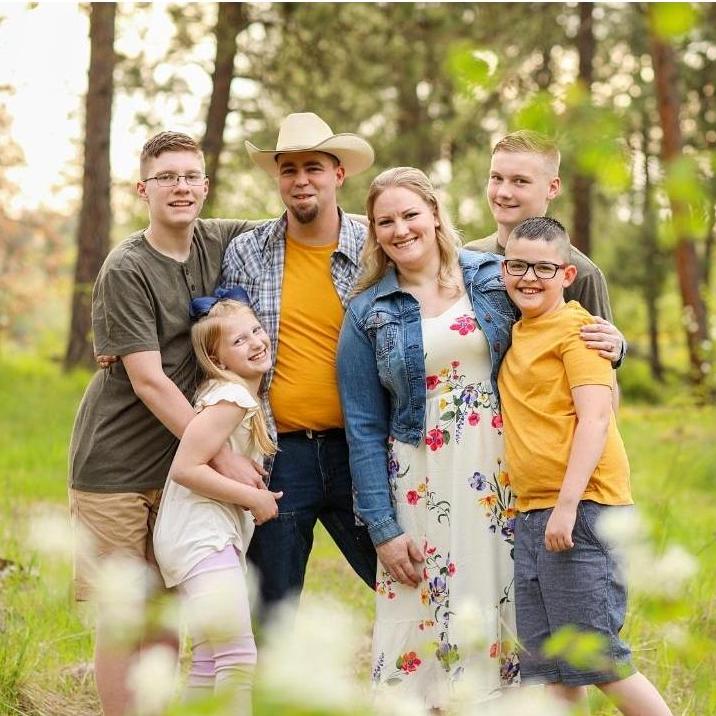 Family Pics 2019❤
👨🏻👩🏼👦🏼🧑🏼🧒🏻👧🏼
