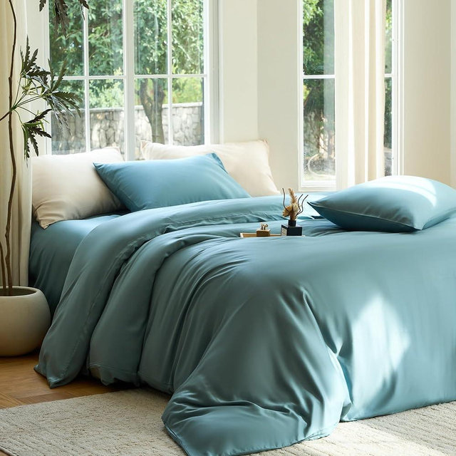 DOZ Duvet Cover Set, 100% Viscose derived from Bamboo, Organically Grown, Buttery Soft, Cooling Duvet Covers, High GSM, 1 Duvet Cover and 2 Pillowcases, 90"x90" (Teal, Full/Queen)