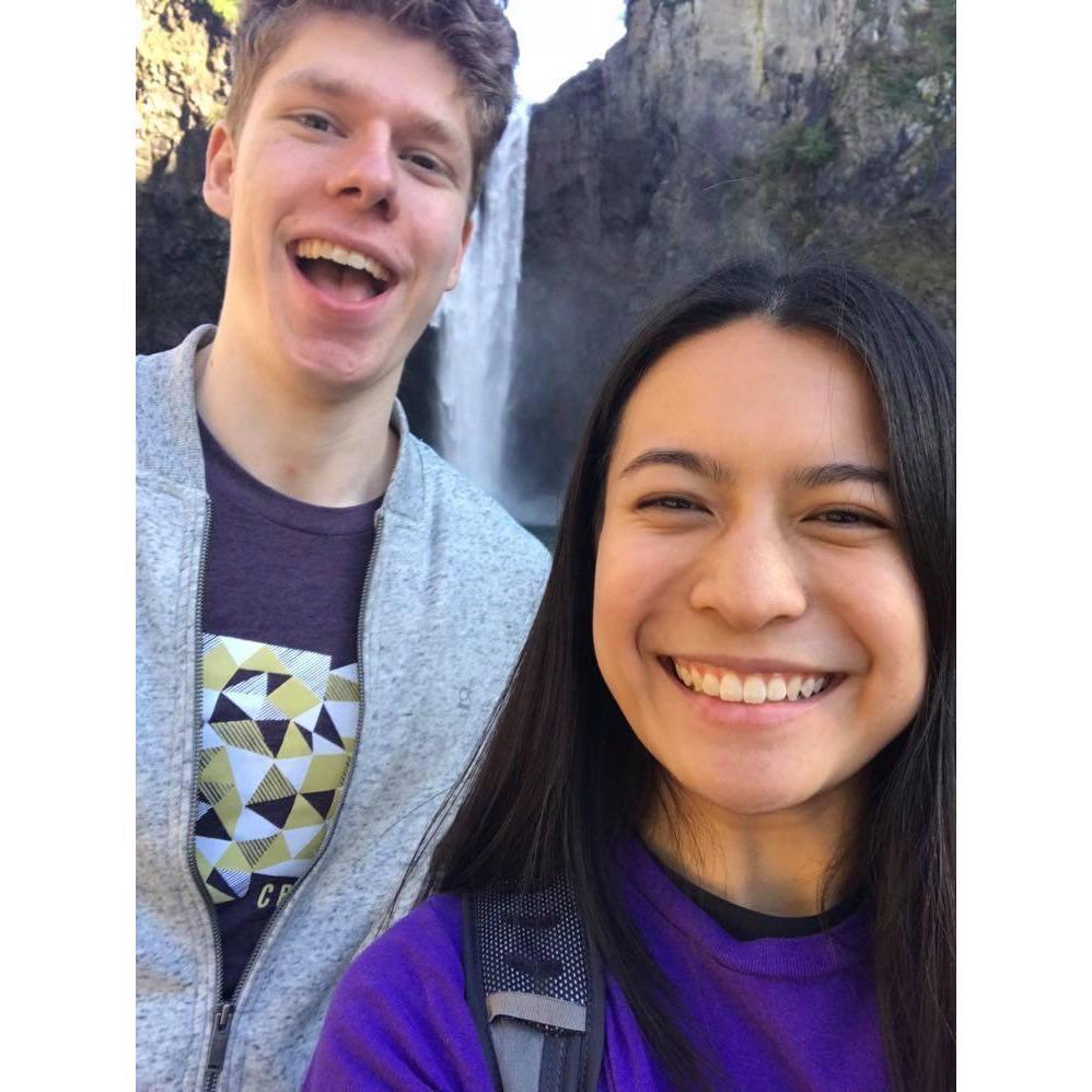 A hike to Snoqualmie Falls