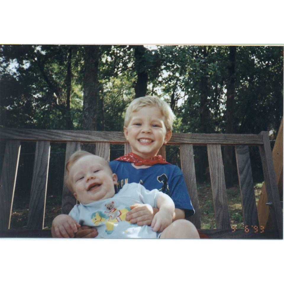 Baby Taylor and brother Sean