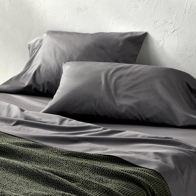 Standard 600 Thread Count Sateen Pillowcases Dark Gray - Casaluna™