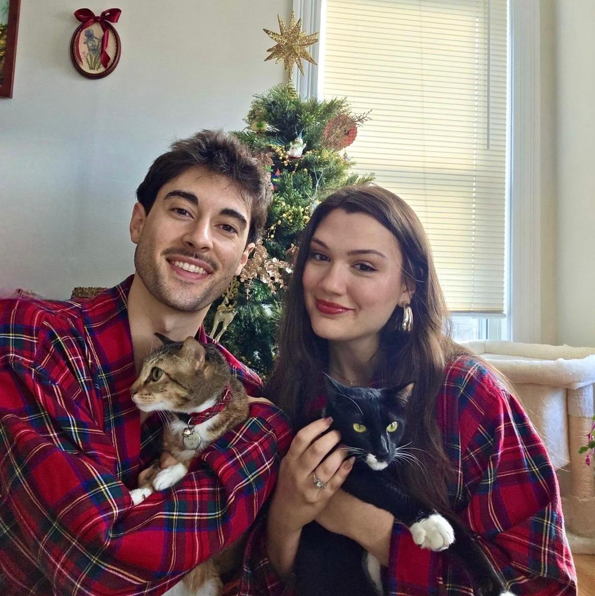 We spent our first Christmas with our two girls :-) | Passamos nosso primeiro Natal com nossas duas filhas :-)